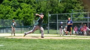 pitcher throwing